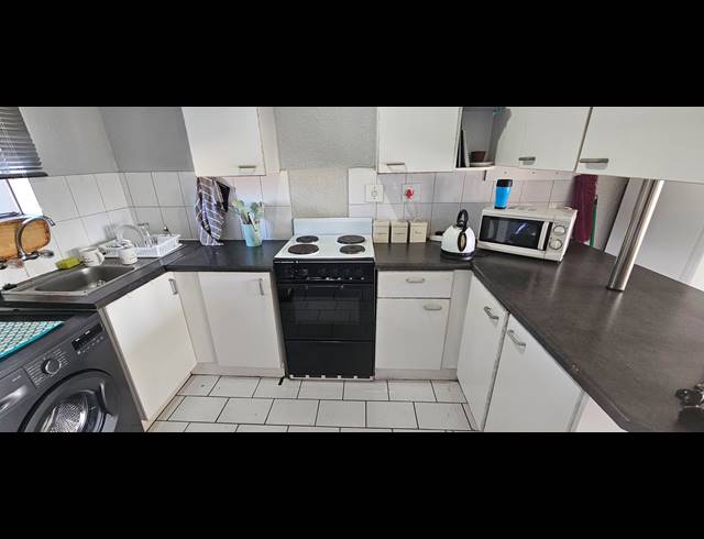 2 BEDROOM TOWNHOUSE FOR SALE IN RANDHART
